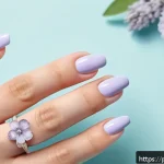 Home 18 봄 네일 디자인과 컬러 추천 - A close-up image of a delicate spring nail art featuring pastel shades of lavender, mint, peach, and...
